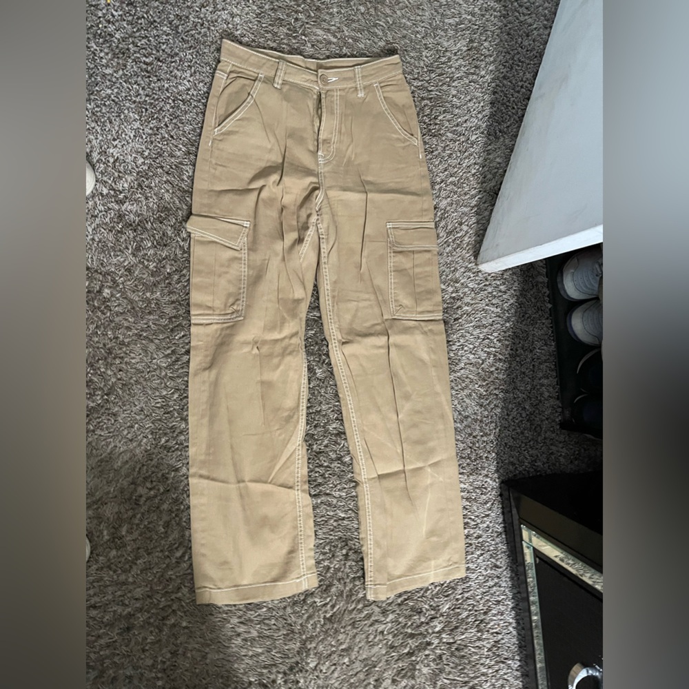 Divided Beige Pants with White Accents